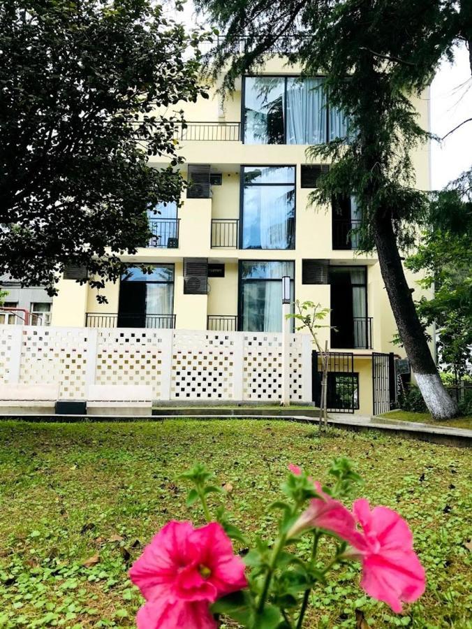 Gurya Hotel Kobuleti Exterior foto